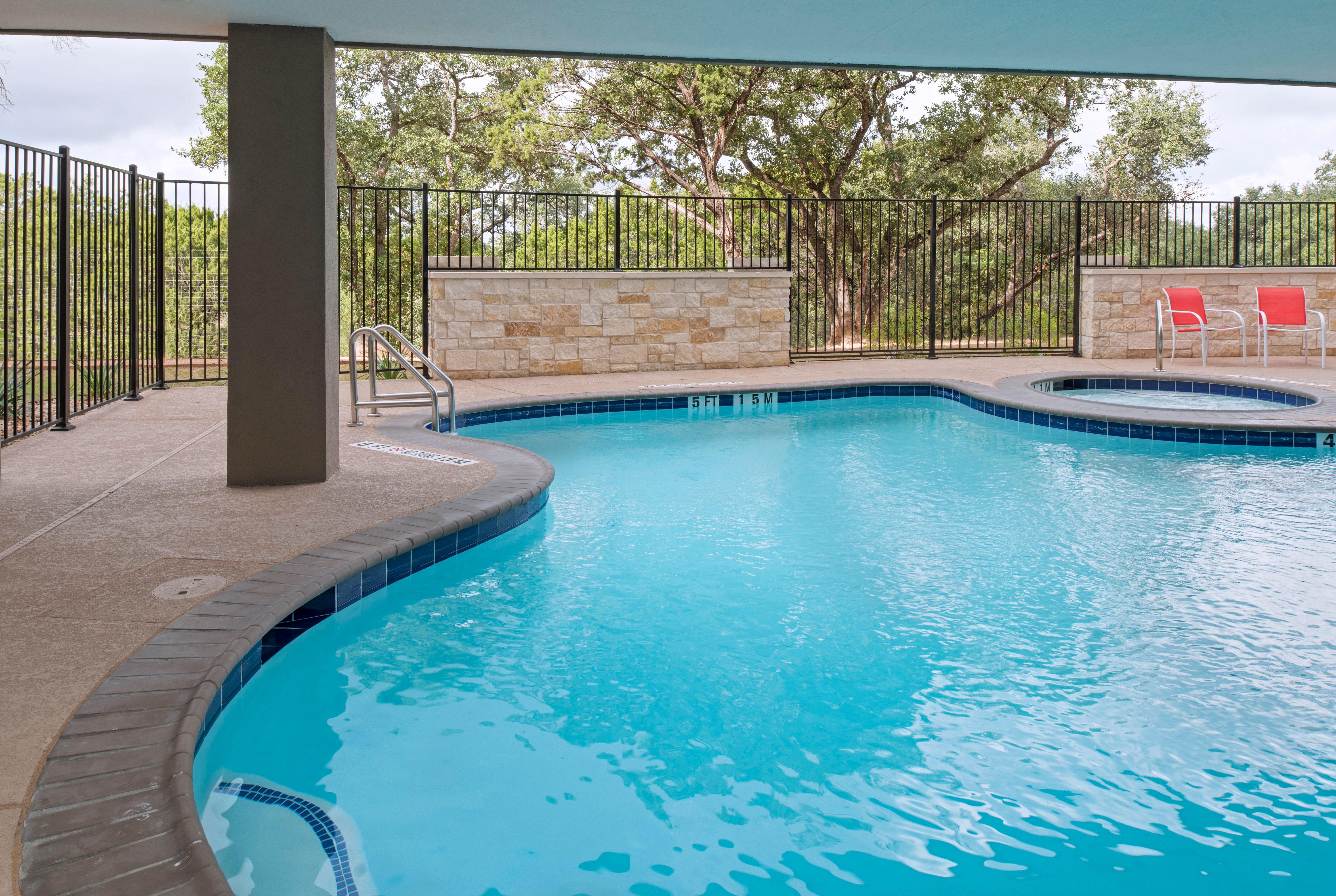 Holiday Inn Express & Suites Austin Nw - Four Points By Ihg Kültér fotó